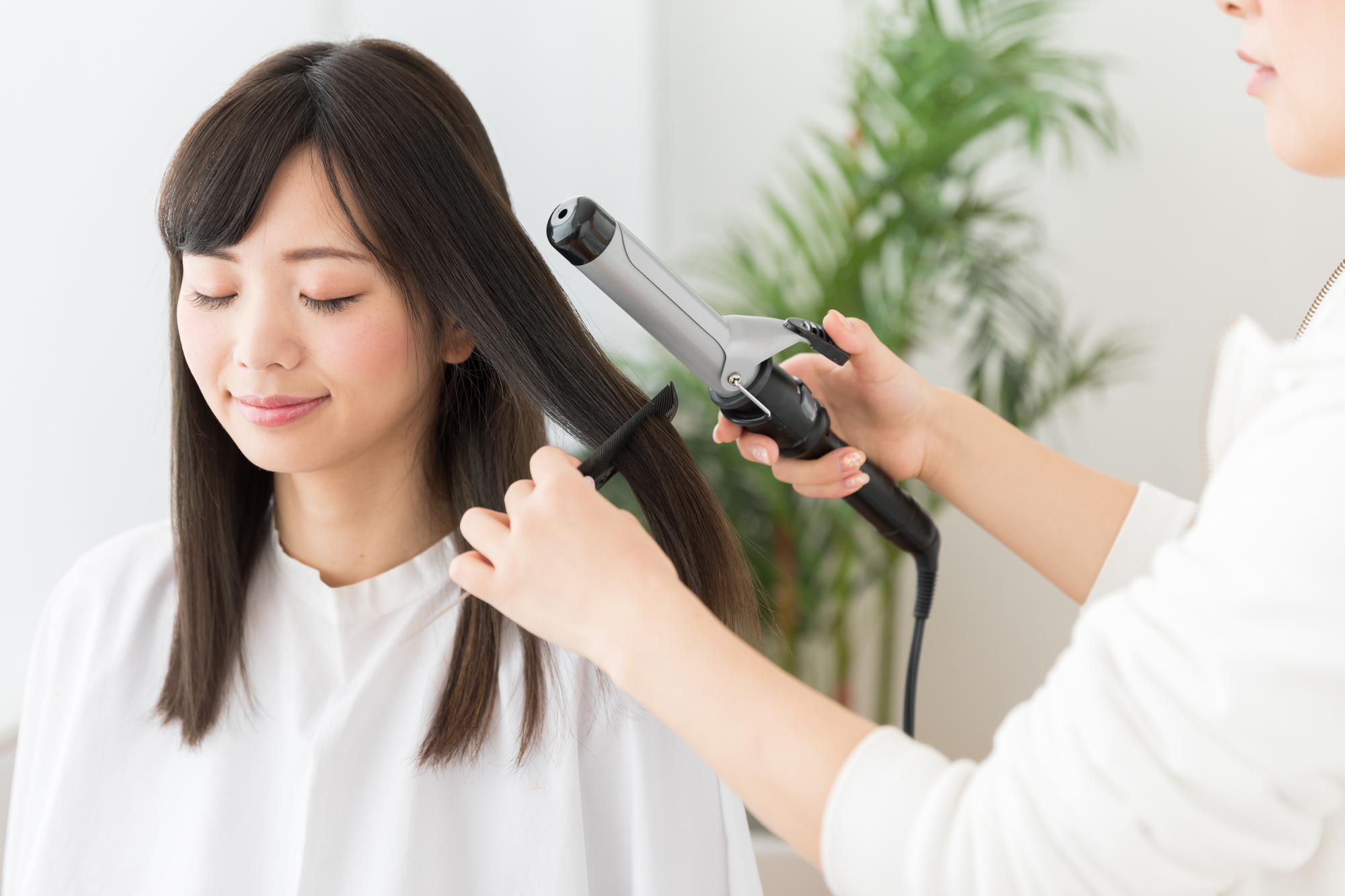 ロングヘアの方におすすめ！振袖にポニーテールのアレンジスタイル！のアイキャッチ画像